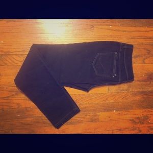 Black ELLE skinny jean